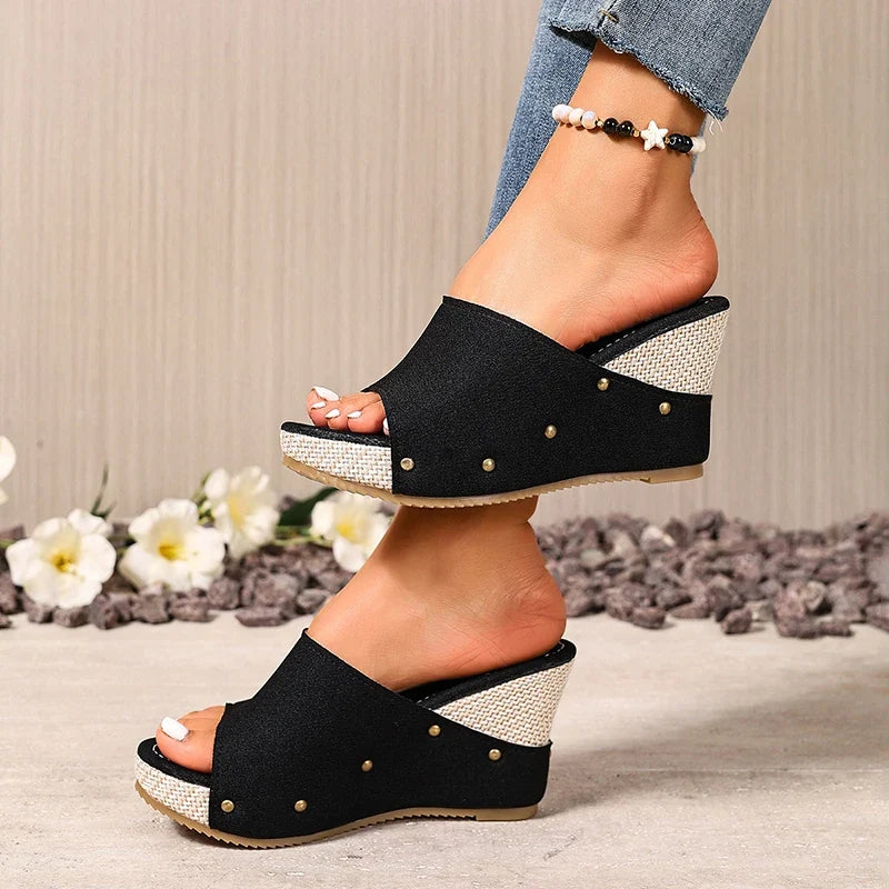 Women's Wedge High Heel Sandals Summer Rivets Chunky Platform Slippers Women Plus Size 43 Peep Toe Thick Sole Sandles Woman