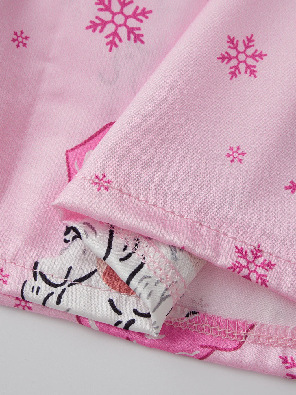 Women Satin Christmas Pajamas Sets Long Sleeve Santa Claus Print Tops with Elastic Waist Pants Two Pieces Sleepwear