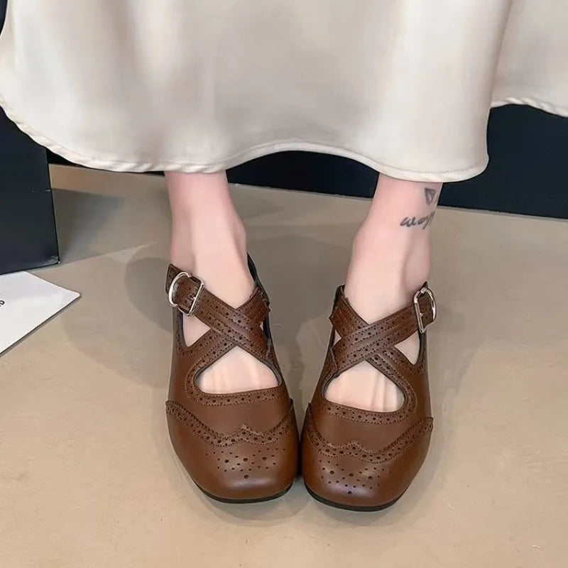 Women's Summer Carved Hollow-out Baotou round Toe Cross Slip Non-Slip Flat Retro Luxury Design  2026