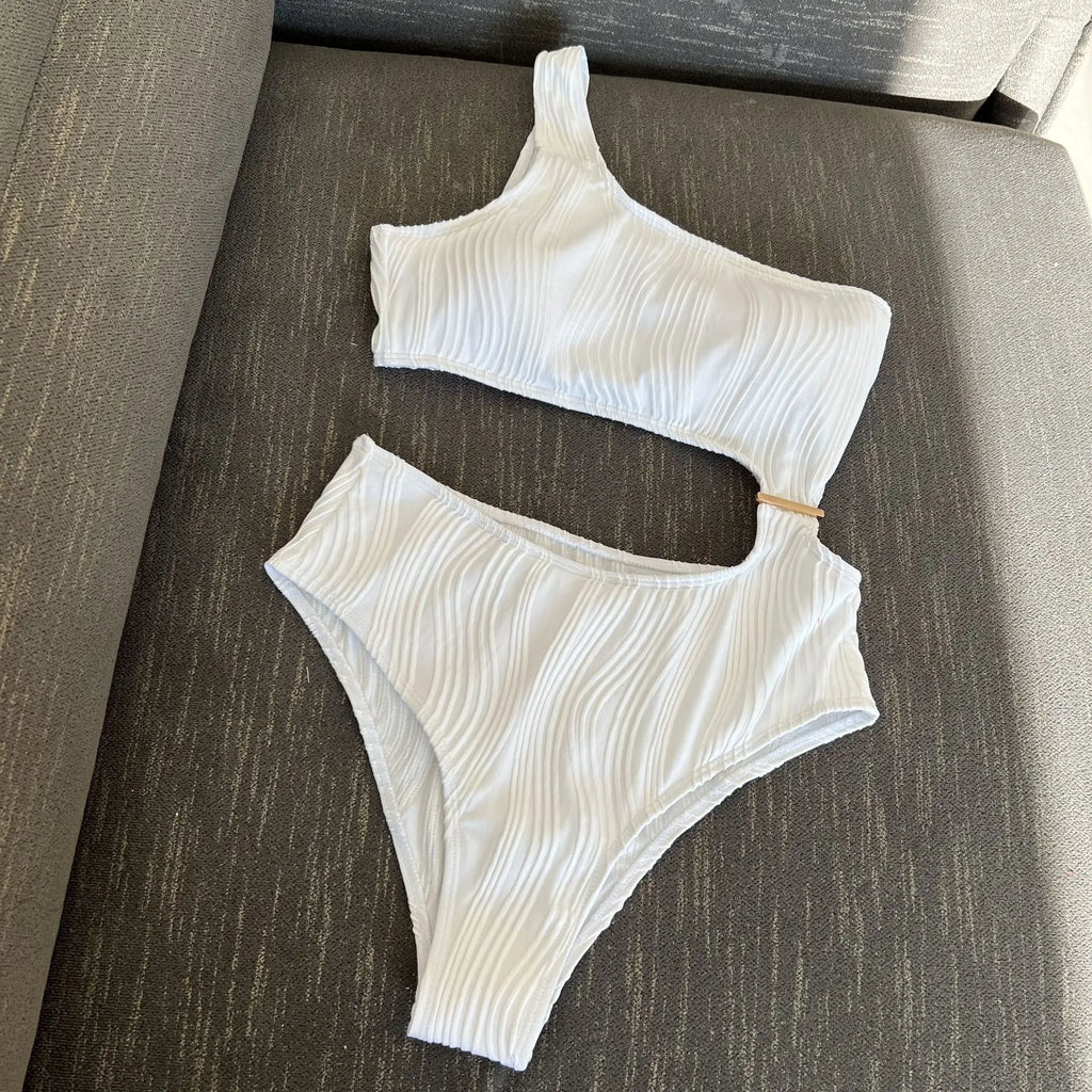 2026 Solid White One Piece Swimsuit Women Sexy Irregular Hollow Out Bikini One Shoulder Backless Monokini Summer Beach Swimwear