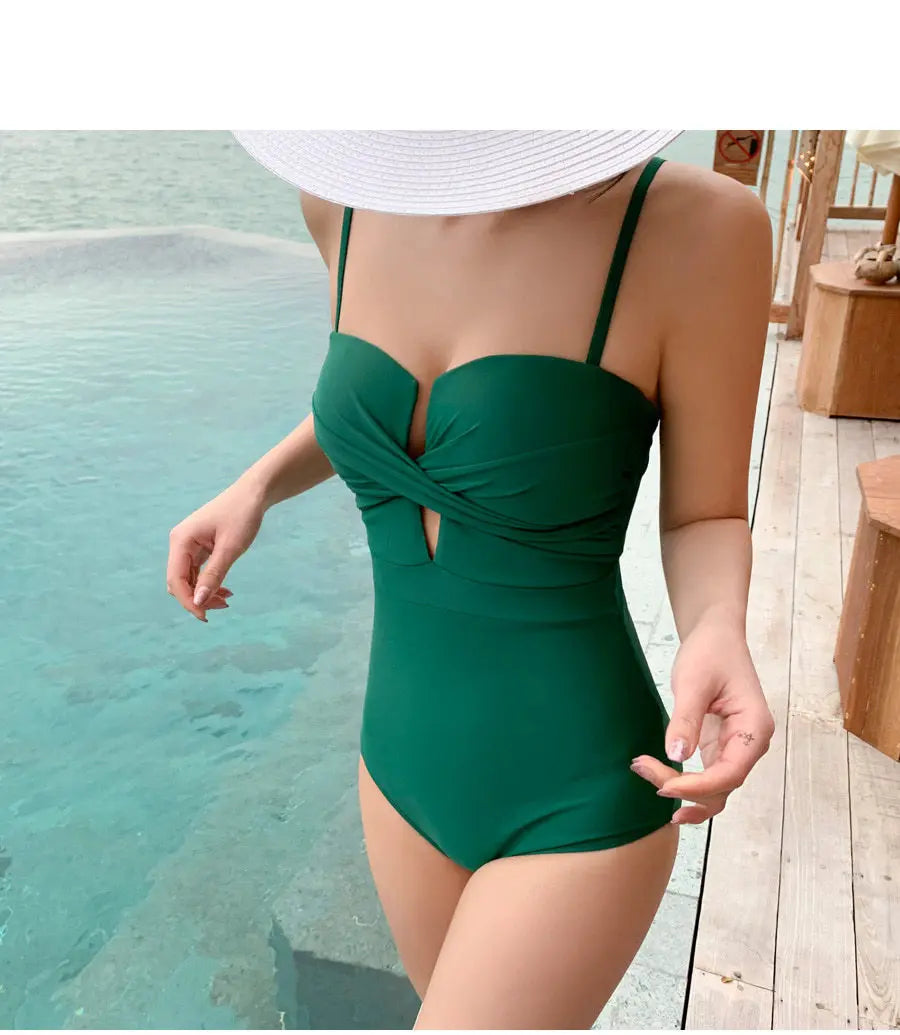 New One-piece Swimsuit Women Japan and South Korea Twist Bag Sexy Big Breasts Gathered Swimsuit