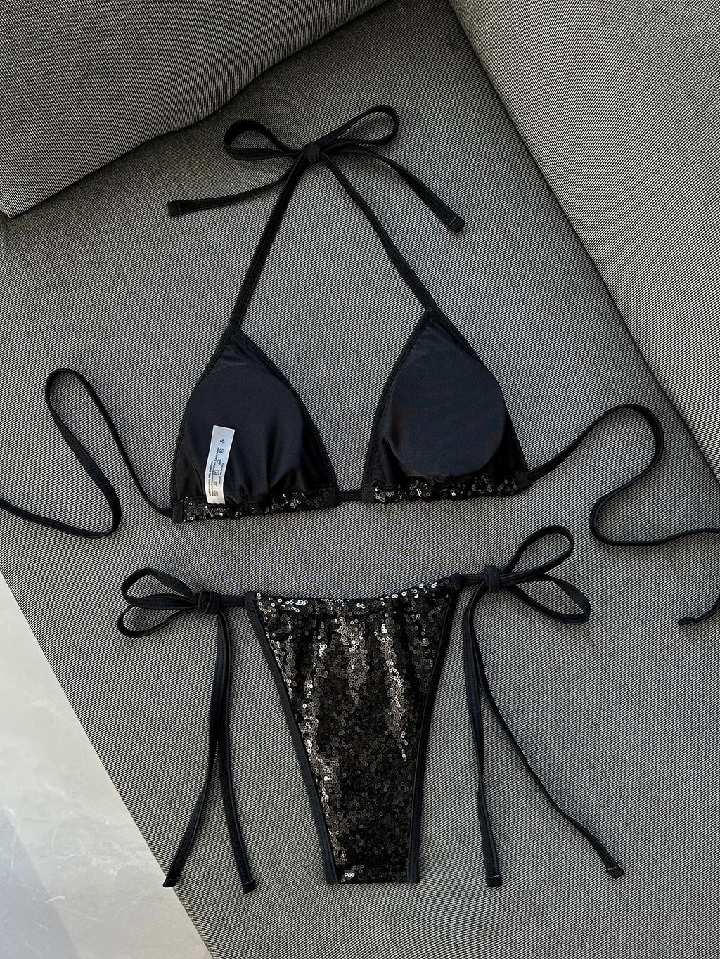Sexy Shiny Sequin Black Bikini Set 2026 Women Push Up Bra Tie Side Thong Swimsuit Beach Bathing Suit Hoiday Swimwear Biquini
