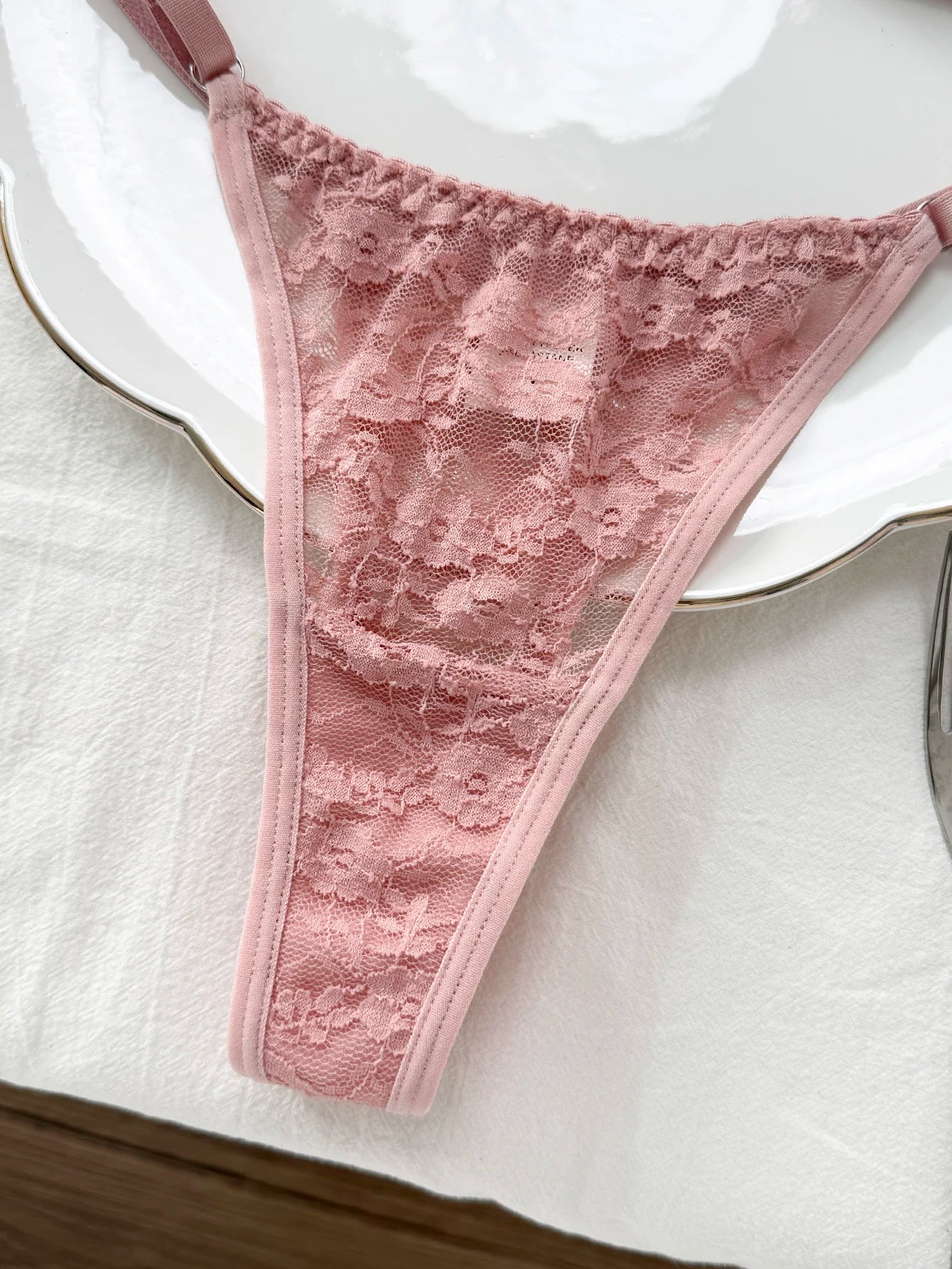 Elegant Design Bra And Panties Set with Unique Heart Buckle Comfortable Fashion Underwear Suitable for All Occasions