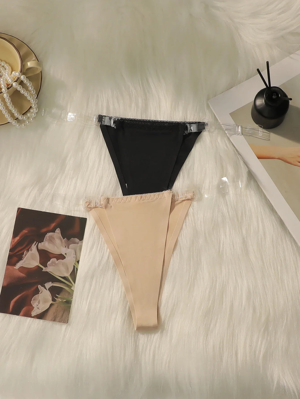 2pcs Women's sexy thong with low waist and seamless hollow out easy to wash and dry antibacterial underwear C678