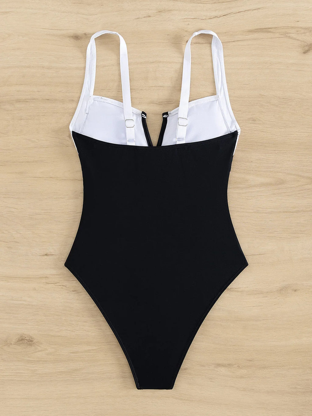 Sexy V Wire Swimwear Women 2025 White Black Contrast Slim Tummy Control One Piece Swimsuit Beach Backless Bathing Suit Monokini