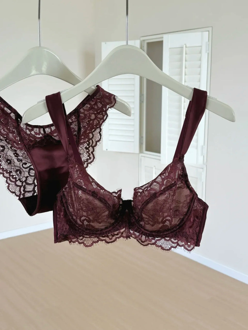 Minimizer Bra Set for Large Bust with U-Back | French Lace Deep V Push Up Anti-Sagging | Women's Sexy Summer Underwear MOYISU AB