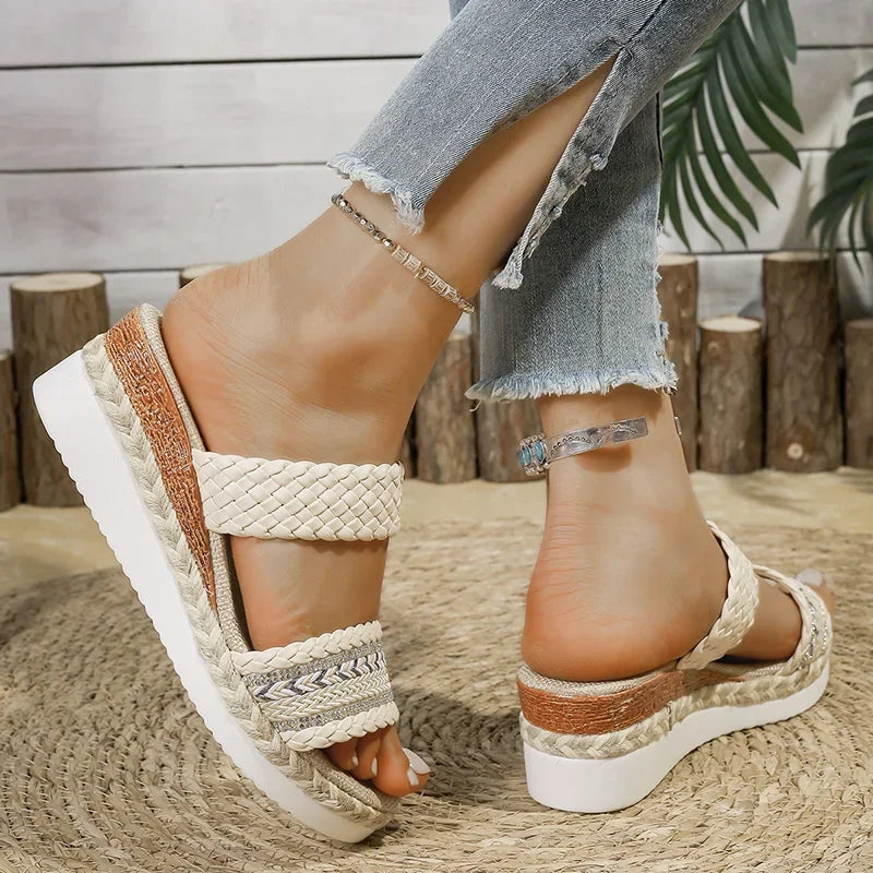 Bohemia Style Wedge Heel Sandals Women 2025 Summer Woven Platform Slippers Woman Lightweight Non Slip Thick Sole Casual Sandles