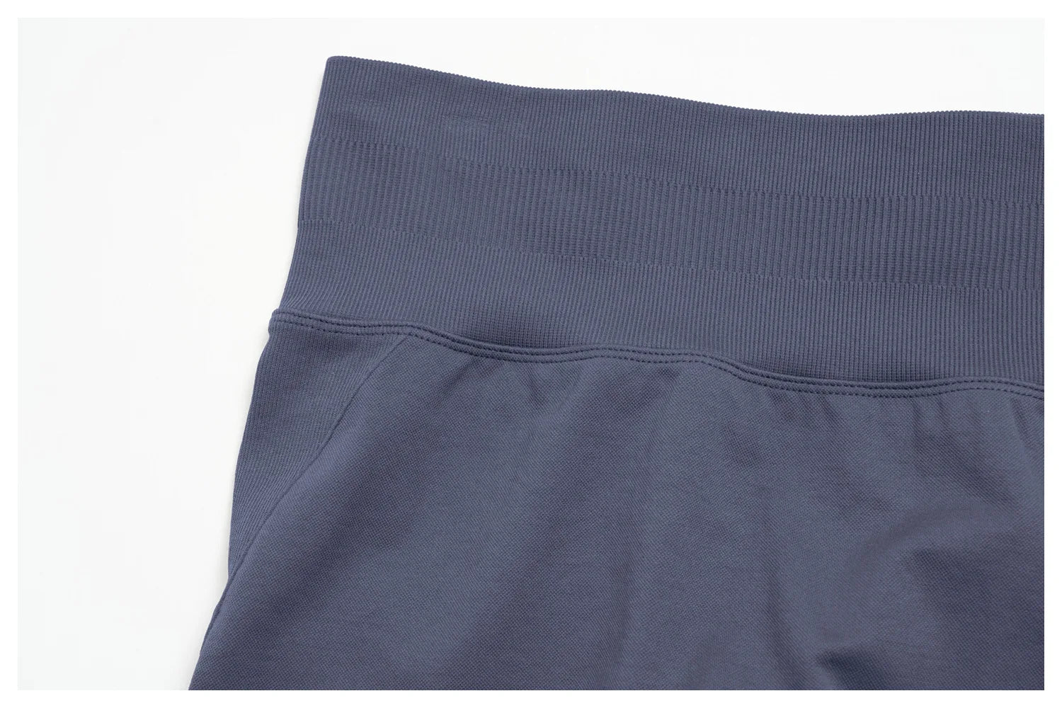 New Seamless Yoga Thread Set Women Hanging Neck V Neck Slim Sports Tank Top Hip Lifting Abdominal Tightening Shorts Fitness Suit