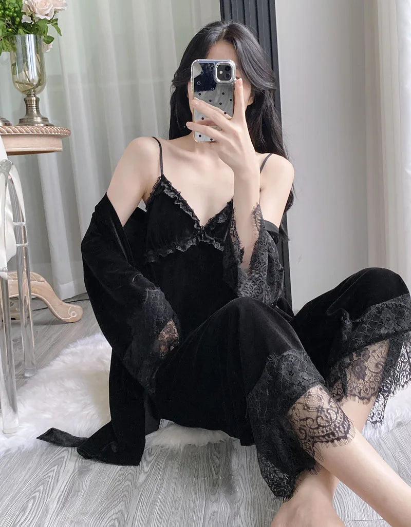 Gold velvet three-piece pajamas set, autumn and winter lace nightgown, sexy home wear with chest pad