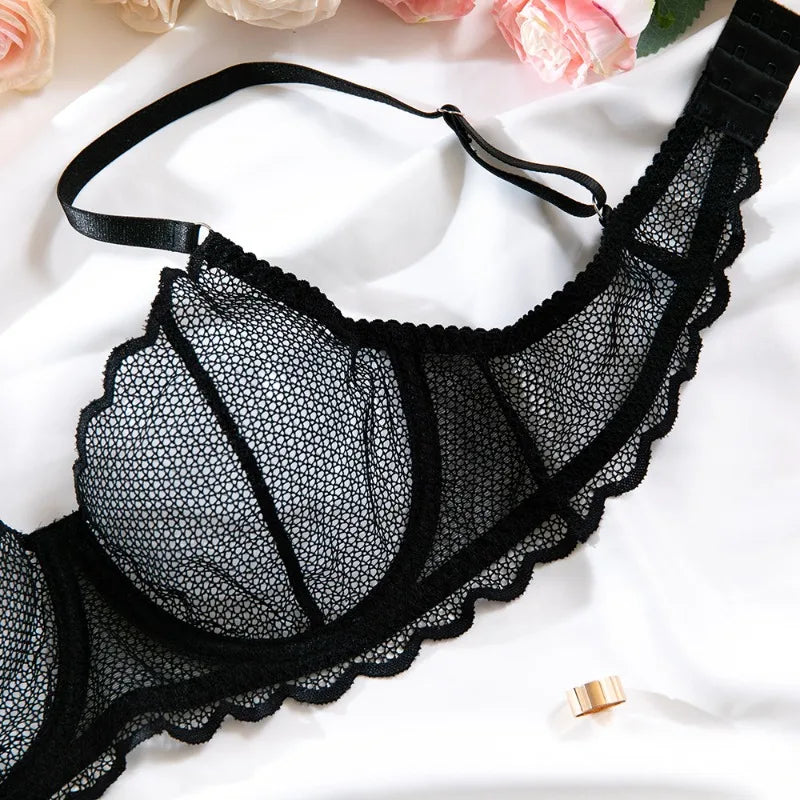 Toucheart Sexy Lingerie Suit for Women Lace Mesh Ultra-thin Underwear Comfortable Bra Set with Steel Rings Hollow Out Underwear