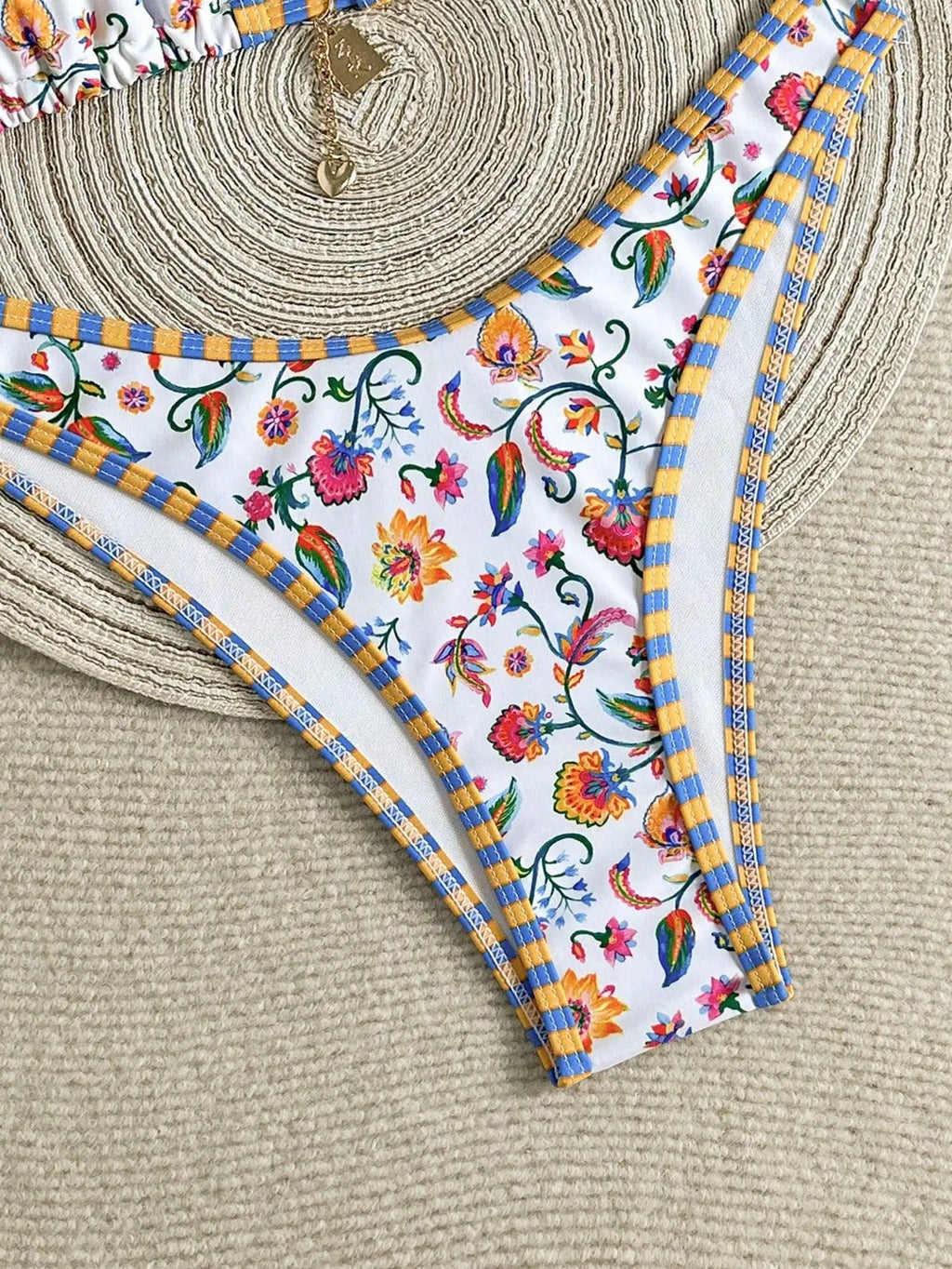 Sexy White Floral Print Micro Bikini 2026 Women Brazilian Push Up Bra Thong Swimsuit Beach Bathing Suit Holiday Swimwear Biquini