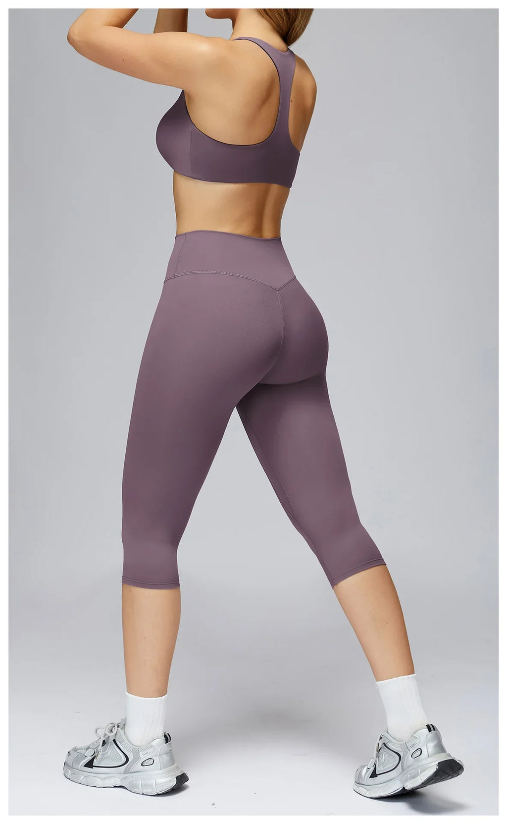 2 Pieces Yoga Set Women Sports Shirts Workout Top Fitness Suits Outdoor Gym Running Mid-length Pants Workout Clothes Tracksuits