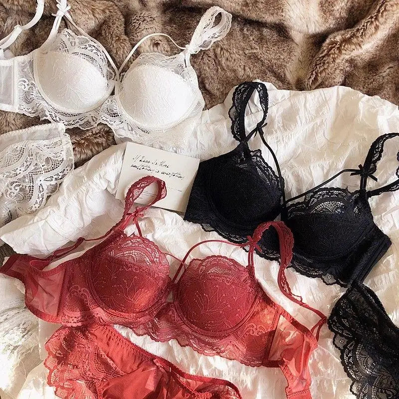MOYISU Sexy French Lace Bralette Small Bust Cup Bra Set with Removable Straps & Push Up Pads, Soft Underwire Thin Girls Bra Top