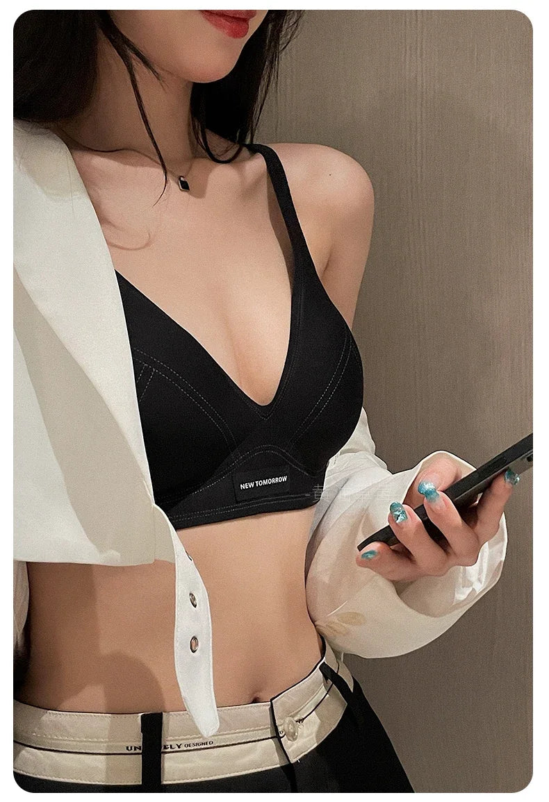 MOYISU Japanese Milk-Skin Bralette - Wireless Summer Bras for Small Chest Traceless Lift Soft Jelly Support Back Tuck Technology