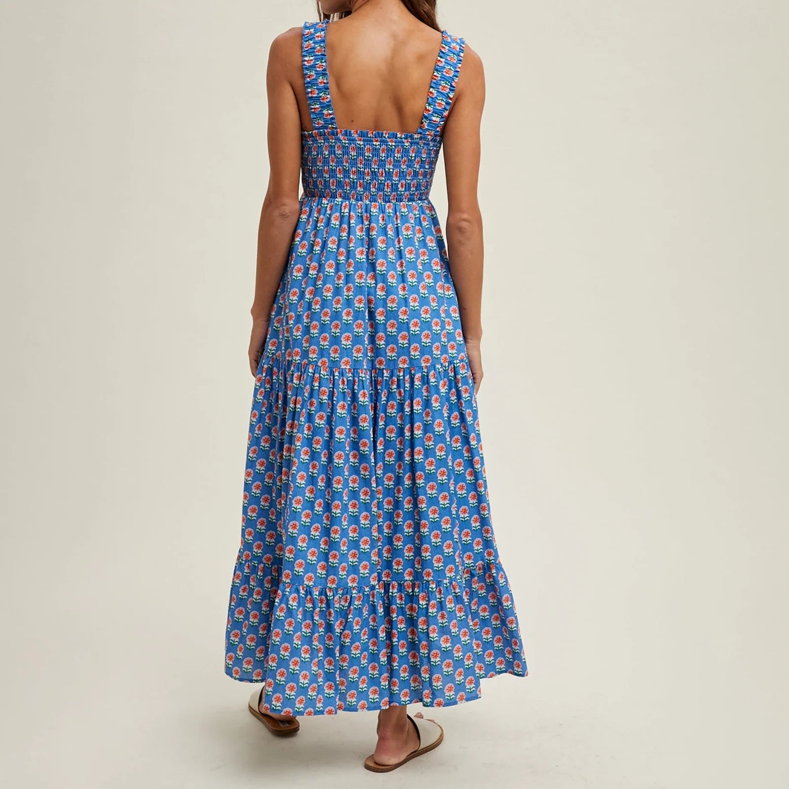 Women Summer Bohemian Floral Print Sundress Smocked Square Neck Sleeveless Backless A-line Long Tiered Ruffle Dress with Pockets