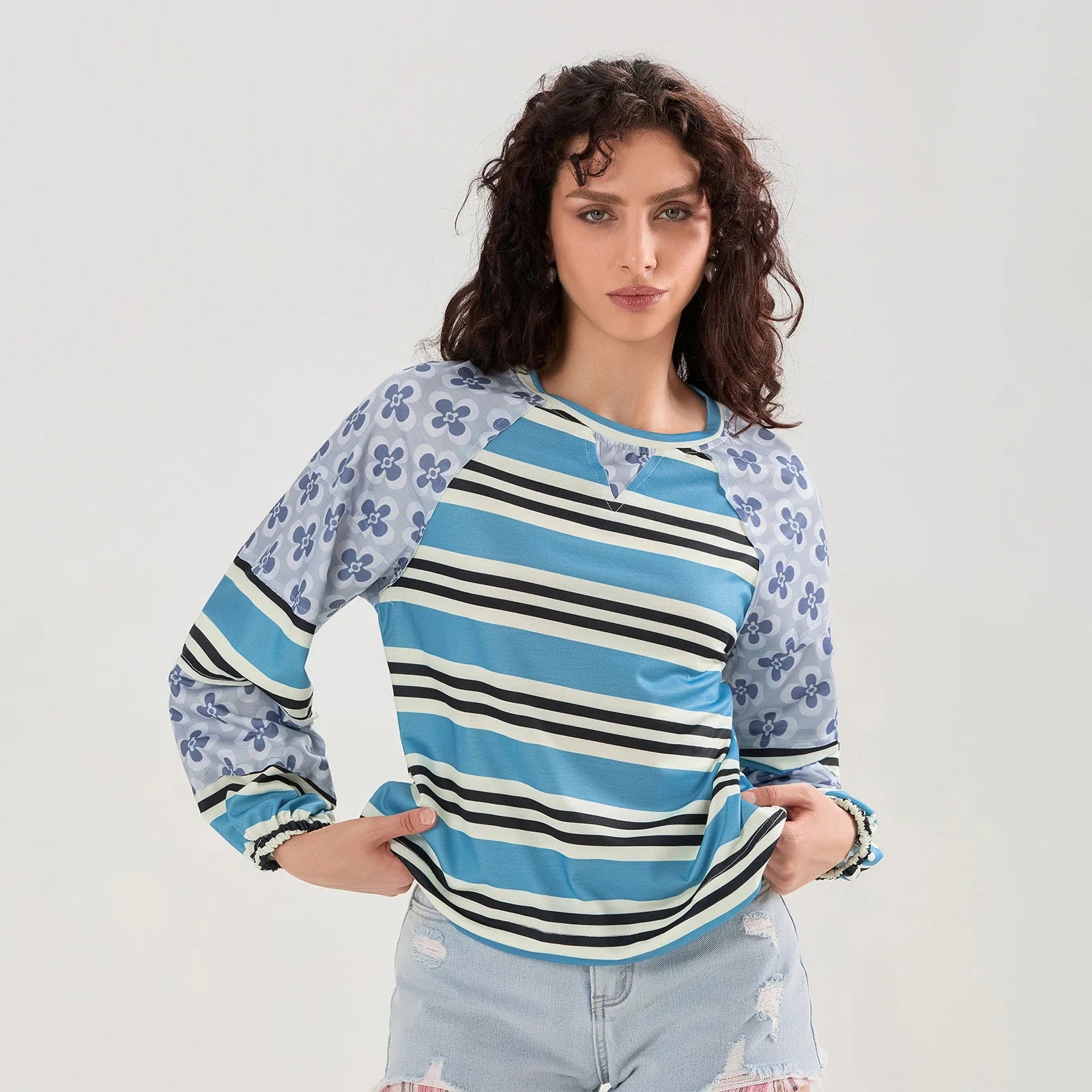 Loose Knitted Tops Women Contrast Color Stripe Floral Print Long Sleeve Pullovers Fall Winter Casual Jumpers
