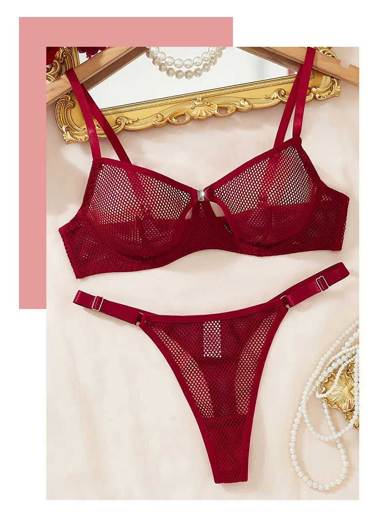 French Style Sexy Embroidered Transparent Underwear Set V-Neck Design Anti-Sagging Breathable Bra And Panties Ensemble