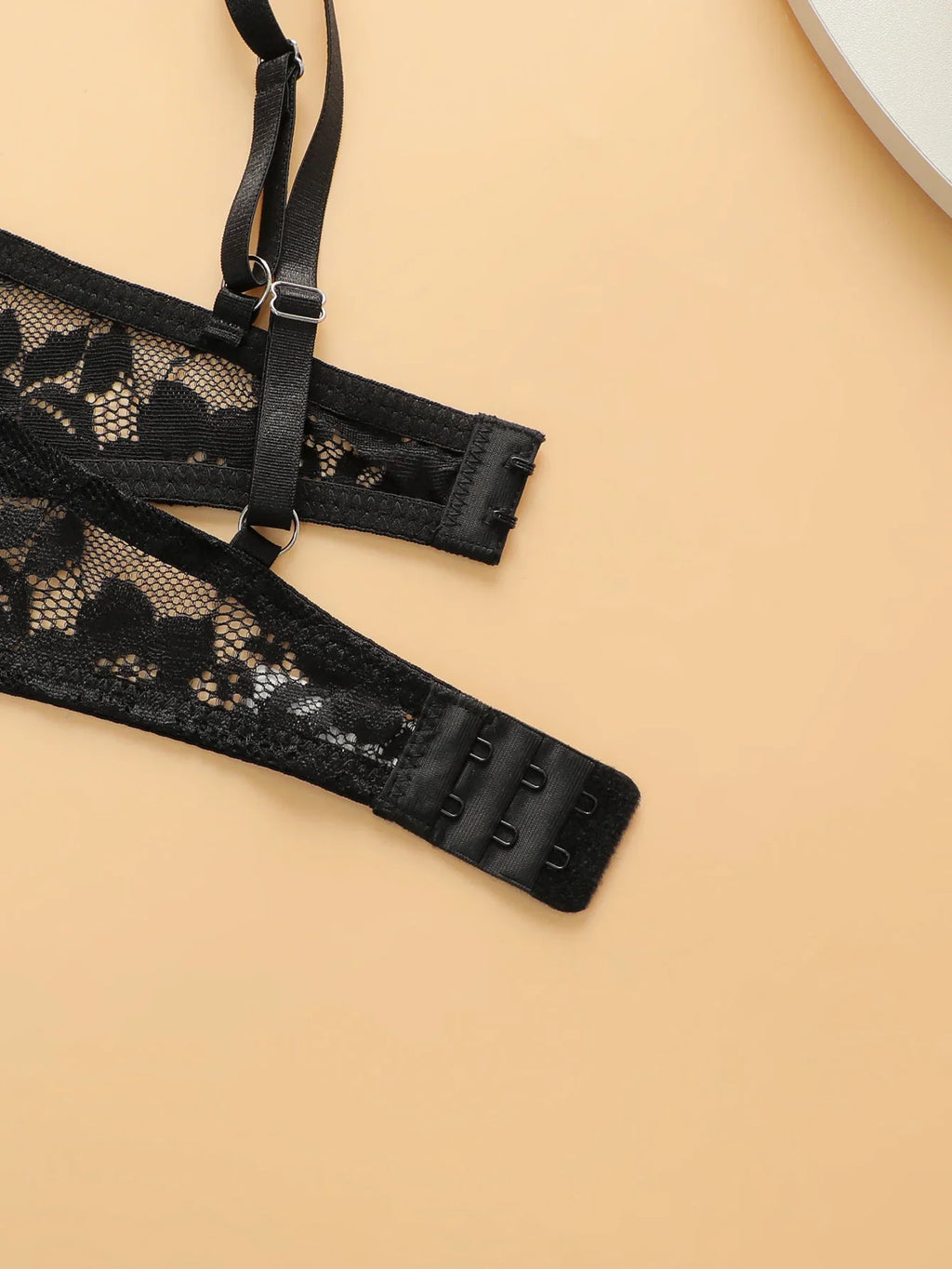 2-piece women's lingerie set with sexy ultra-thin lace and steel rims, push up bra with low waist seamless thong YS2451