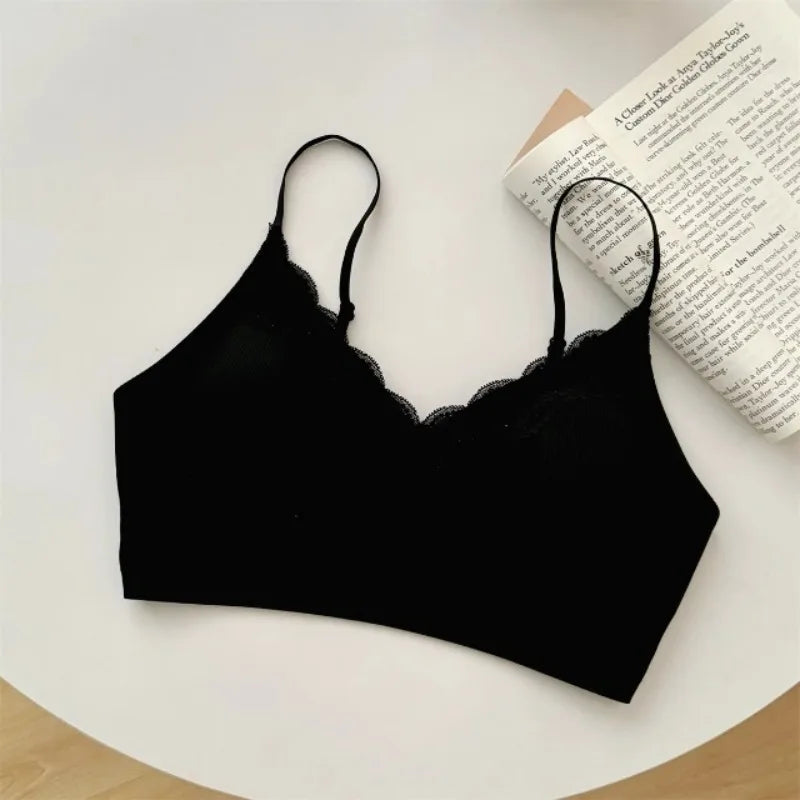 Comic Chest Bra No Underwire European Thin Straps Summer Women Lace Gathering Push Up Seamless Bras Japanese Style Natural Look