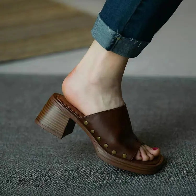 Women Beach Slippers Summer Thick Sole Anti Slip Retro Slippers Women High Heels Comfortable Shoes Zapatillas Mujer