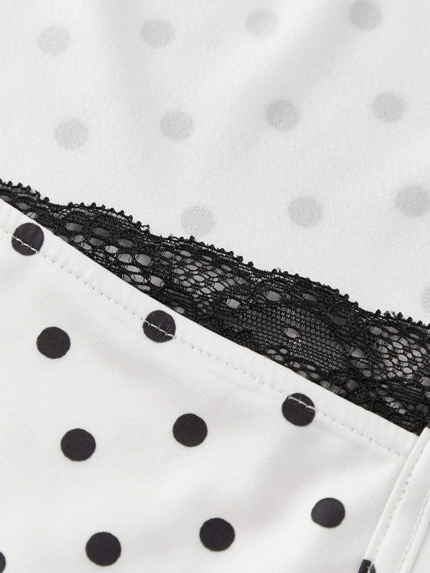 2026 Summer Women Lace Trim T-shirt Square Neck Short Sleeve Slim Fit Cropped Tops Trendy Daily Casual Retro Shirts