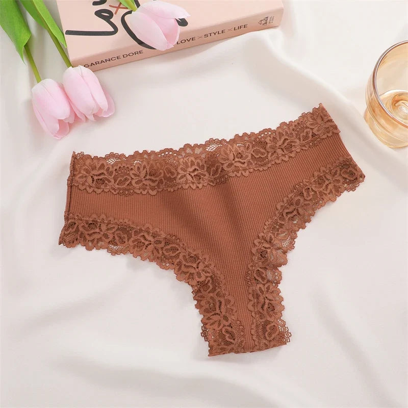 3Pcs Women Cotton Brazilian Pants Sexy Lace Brazilian Briefs Low Waist Floral Solid Color G-string Breathable Soft Lingerie
