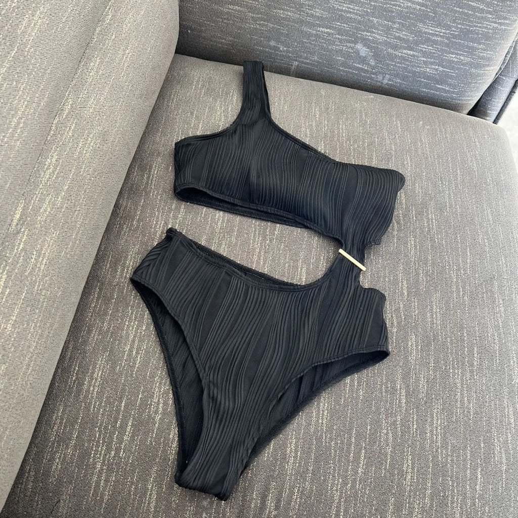 Wrinkled Asymmetric One Shoulder Female Swimwear One Piece Swimsuit Women Monokini Bather High Cut Out Bathing Suit Swim Lady