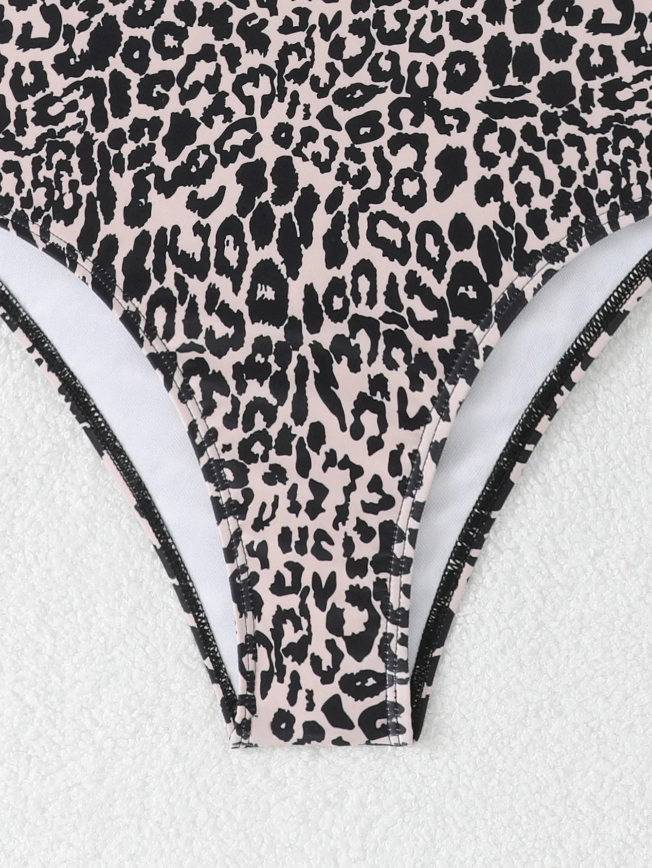 2026 Leopard Swimsuit One Piece String Backless Monokini Swimwear Women Sexy Bathers Bathing Swimming Swim Suit Female Beachwear