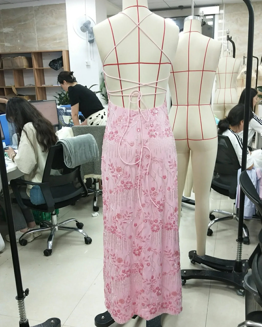 Elegant Sequin Beaded Women Maxi Dresses Flower Embroidery Sleeveless Party Cami Dress Summer Criss Cross Spaghetti Strap Dress