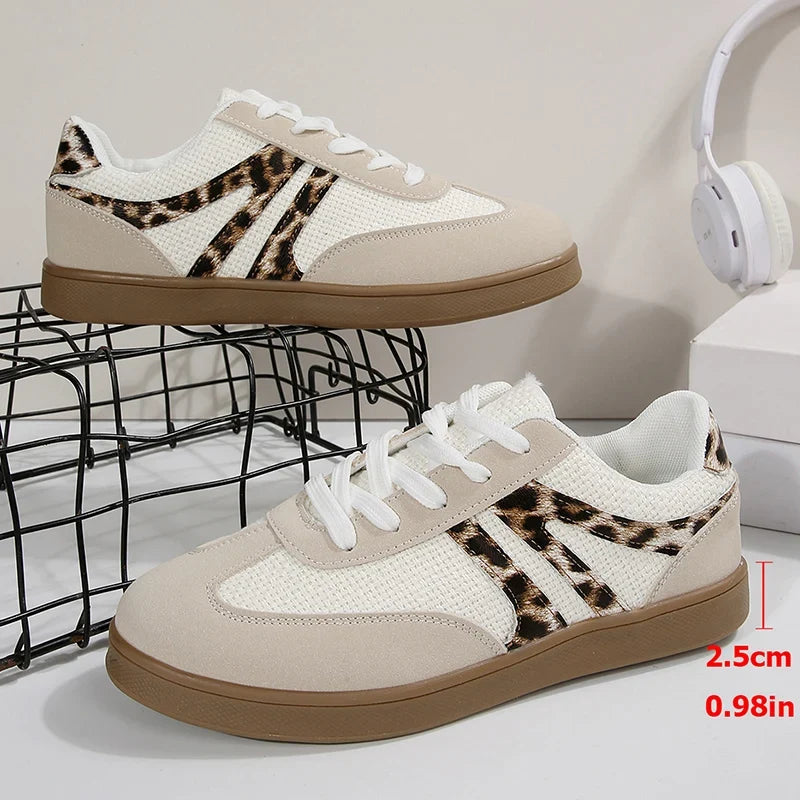 Breathable Flat Heels Sneakers Women Plus Size 43 Soft Bottom Lace Up Sport Shoes Woman Non Slip Comfortable Walking Shoes 2025