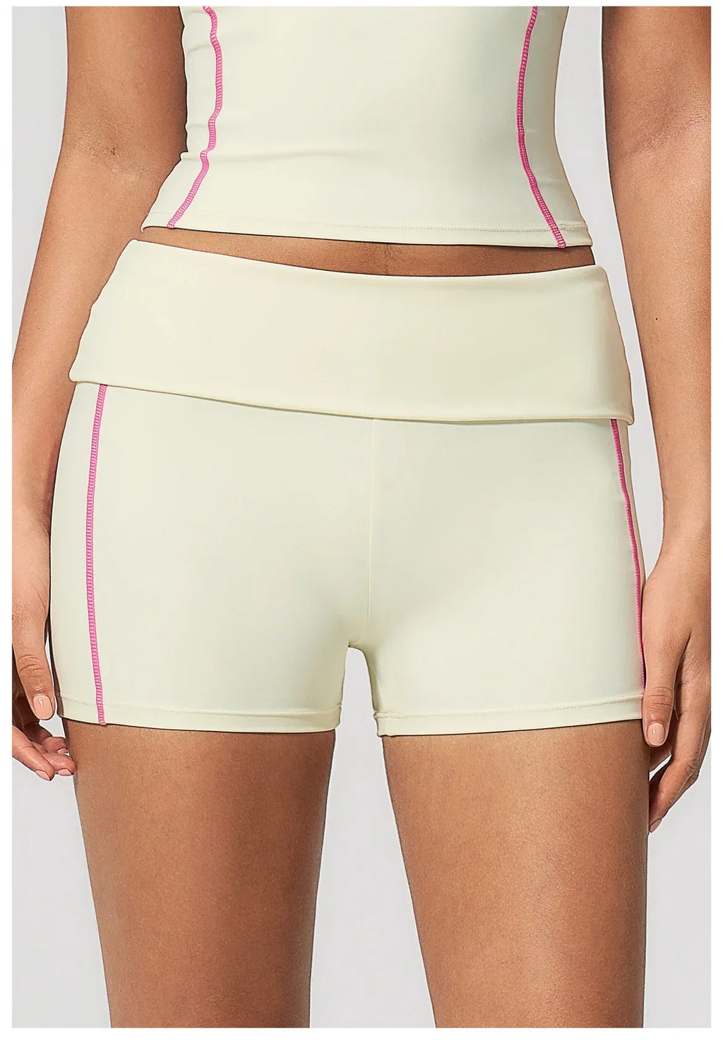 Quick Dry Contrast Color Yoga Shorts 2026 Tights Hip Lifting Workout Fitness Leggings High Waist Folded Running Athletic Shorts