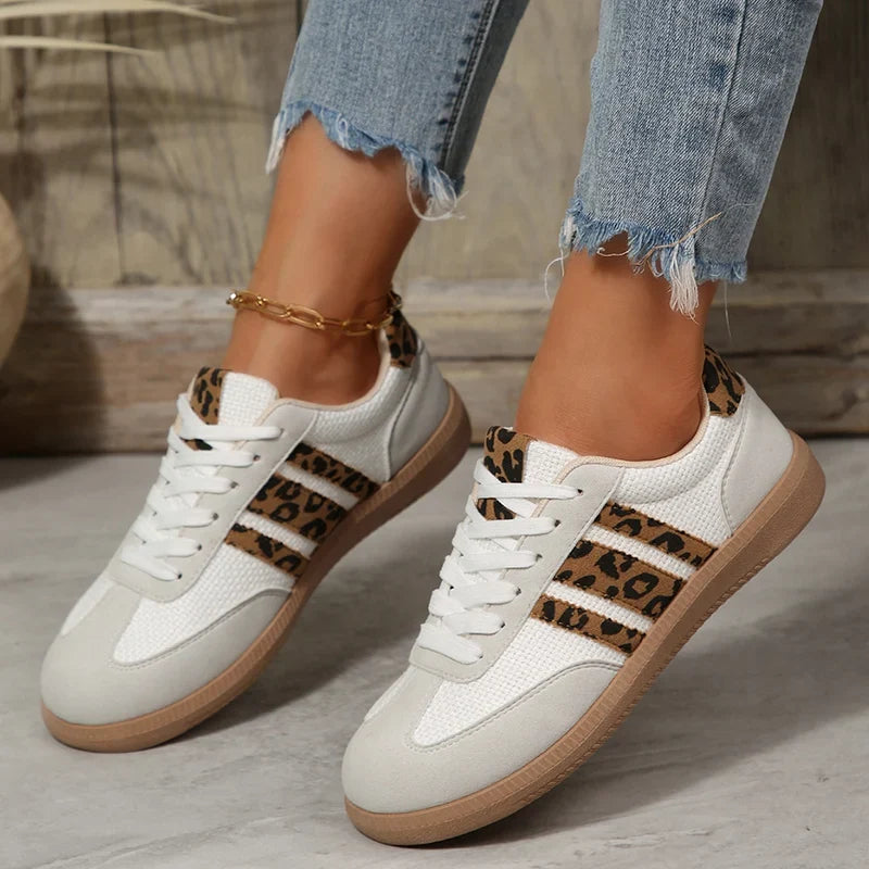 Plus Size 42 Leopard Print Flat Shoes Women Comfortable Breathable Flat Heels Sneakers Woman Non Slip Soft Sole Sports Shoes