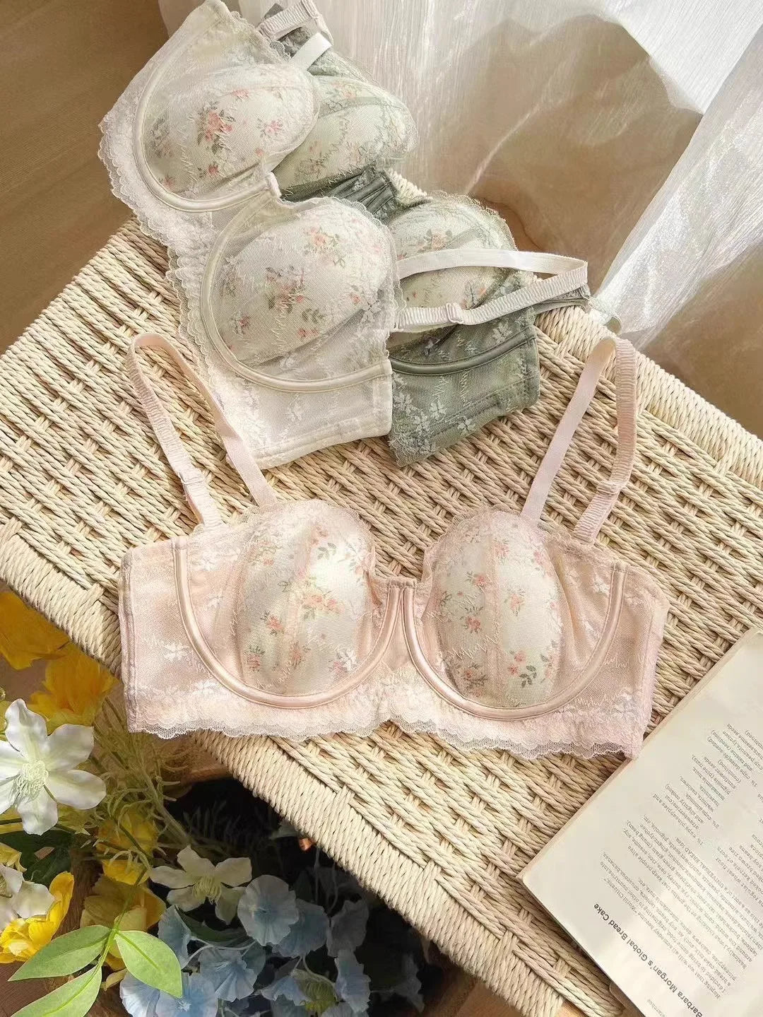 Summer Rabbit Cup Bralette Large Bust Light Support Thin Lace Beachwear Pure Comfort Wirefree Anti-Sagging Bra AU S-XL MOYISU