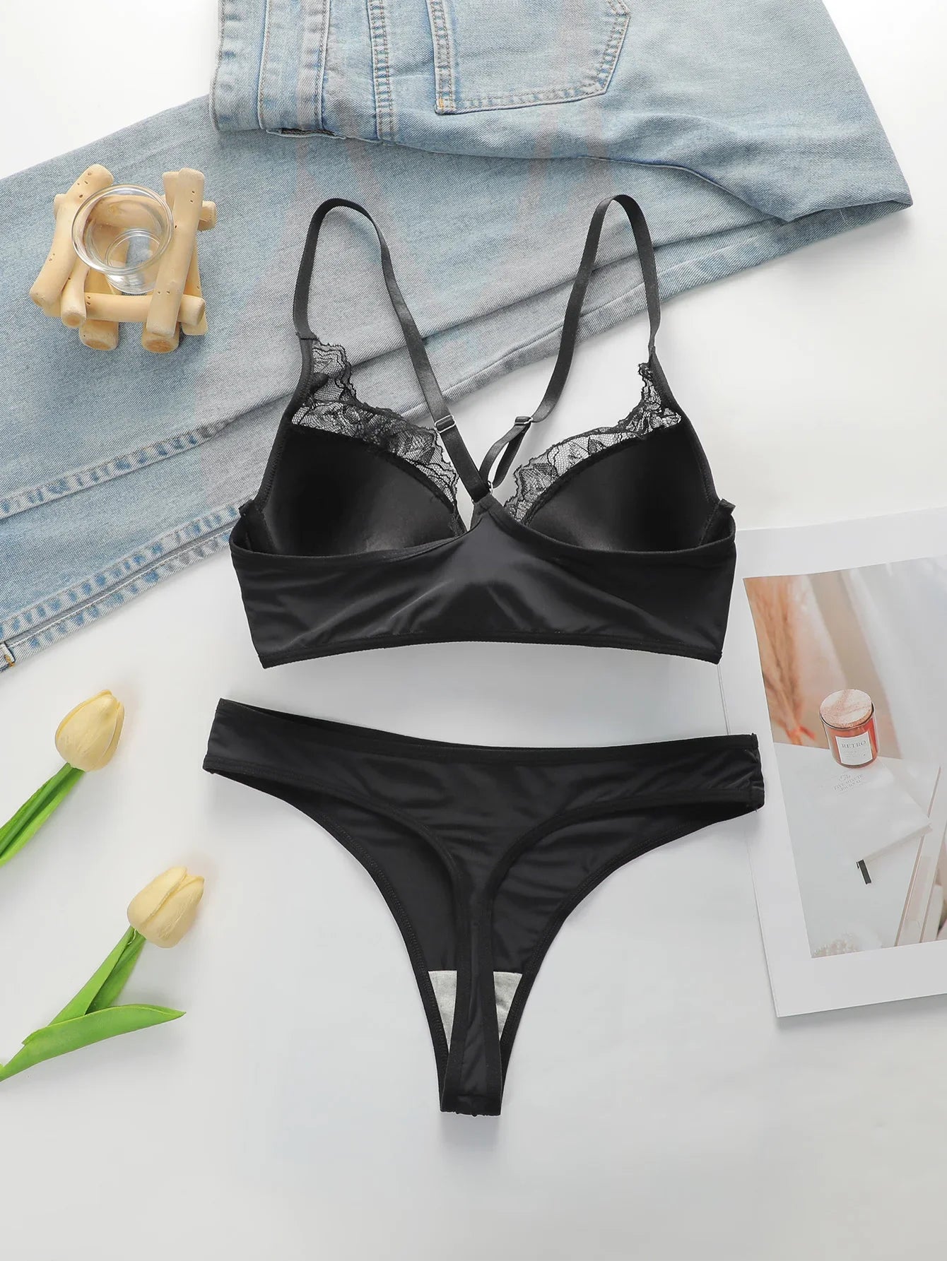 Ladies' Black Front Dutton Beautiful Back With Steel RingLlace Sexy Bra Underwear Thong Underwear Set