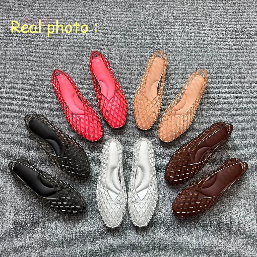 Women Crystal Jelly Shoes Girls Fashion Summer Flats Sandals V-mouth Slip-on Style Soft Sole Girls Daily Walking Driving Flats