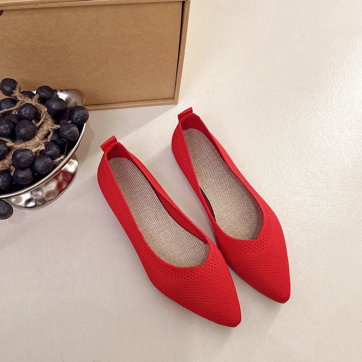 2025 Women Pointed Toe Flats Breathable Fabric Spring Summer Flat Shoes Soft Sole Slip-on Girls Daily Walking Driving Loafers