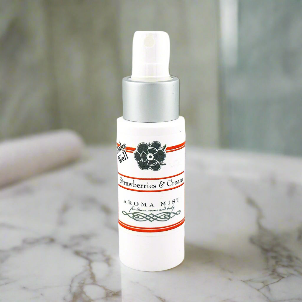 Strawberries & Cream 2oz Aroma Mist