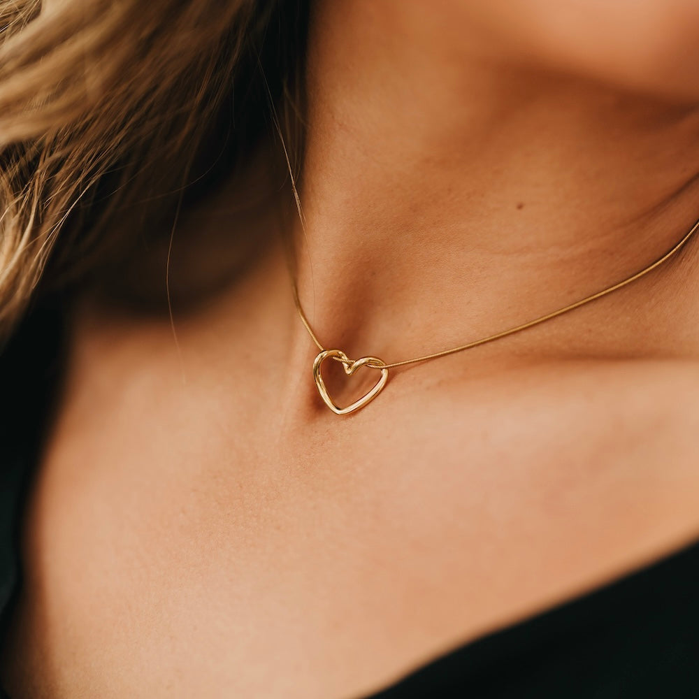 Tangled in Love Heart Necklace - WATERPROOF