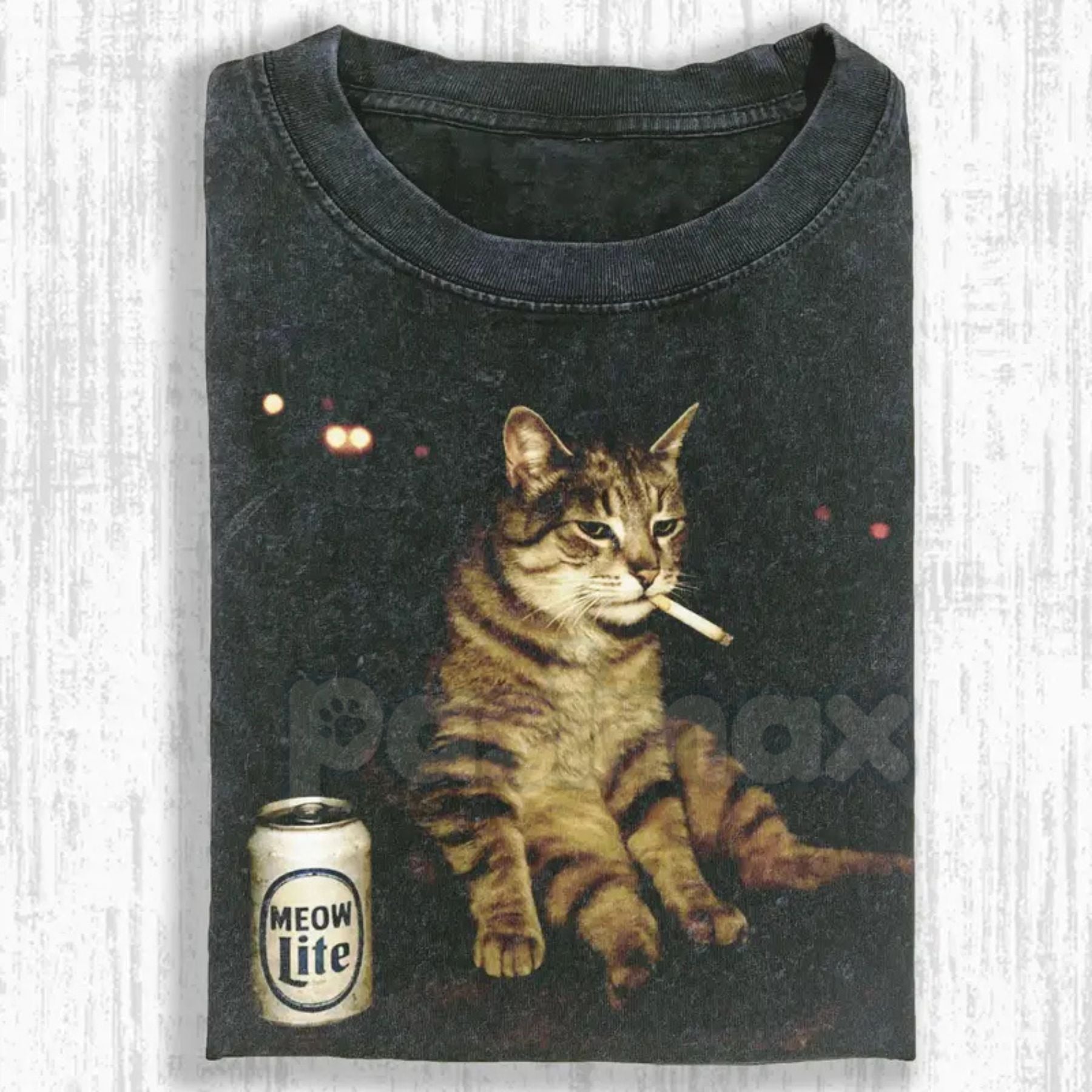 Wacky Cat Printed Design Unisex Oversized T-Shirt – Vintage Washed Graphic Crew Neck Tee