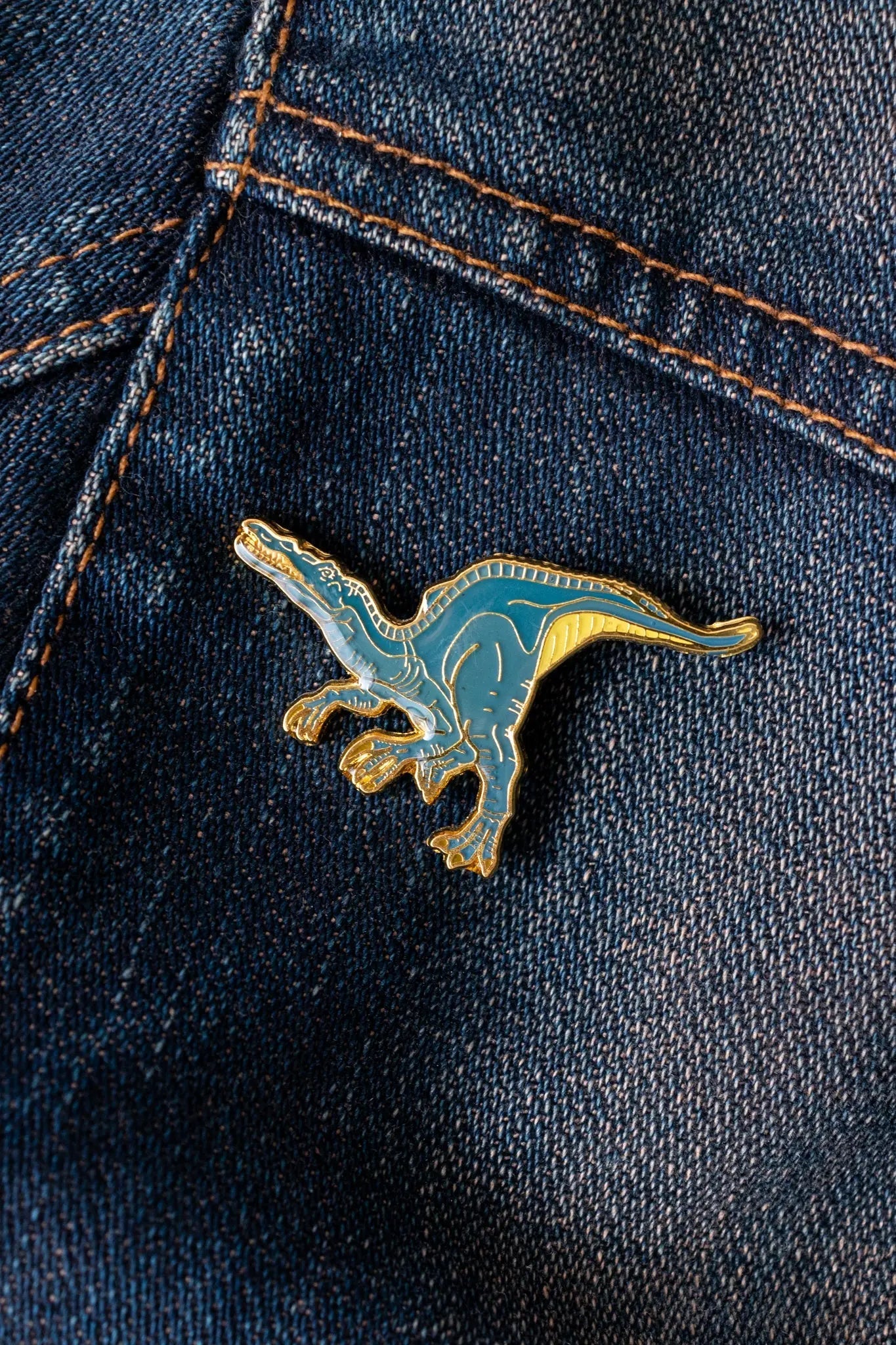 Baryonyx Enamel Pin (Baryonyx walkeri)