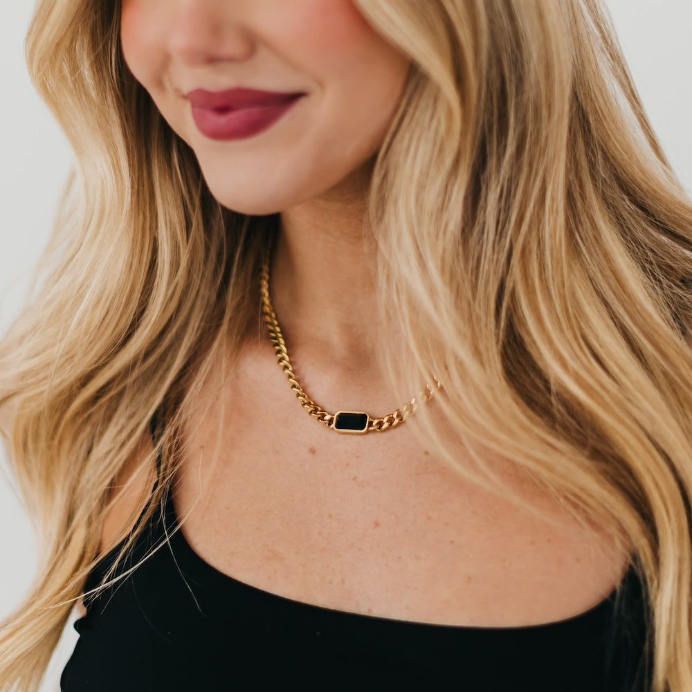 Black Stone Chain Necklace - WATERPROOF