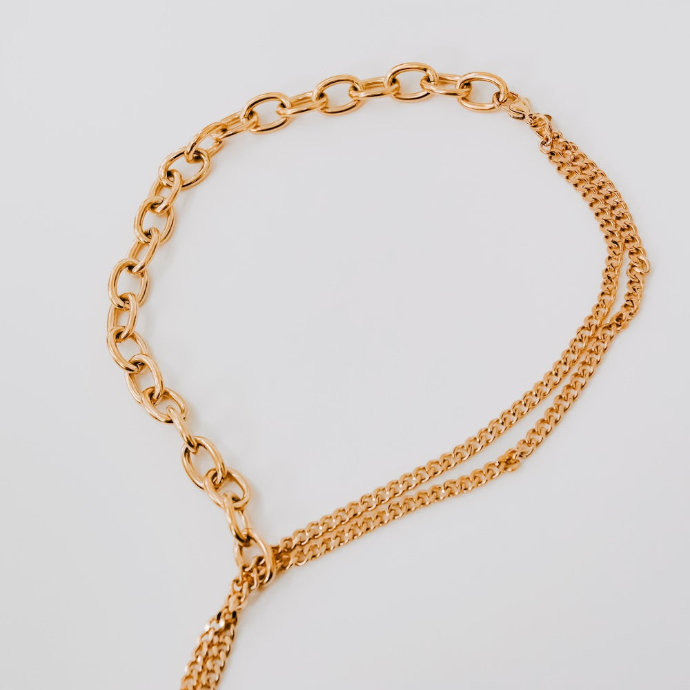 Dripped In Chains And Pearls Necklace - WATERPROOF