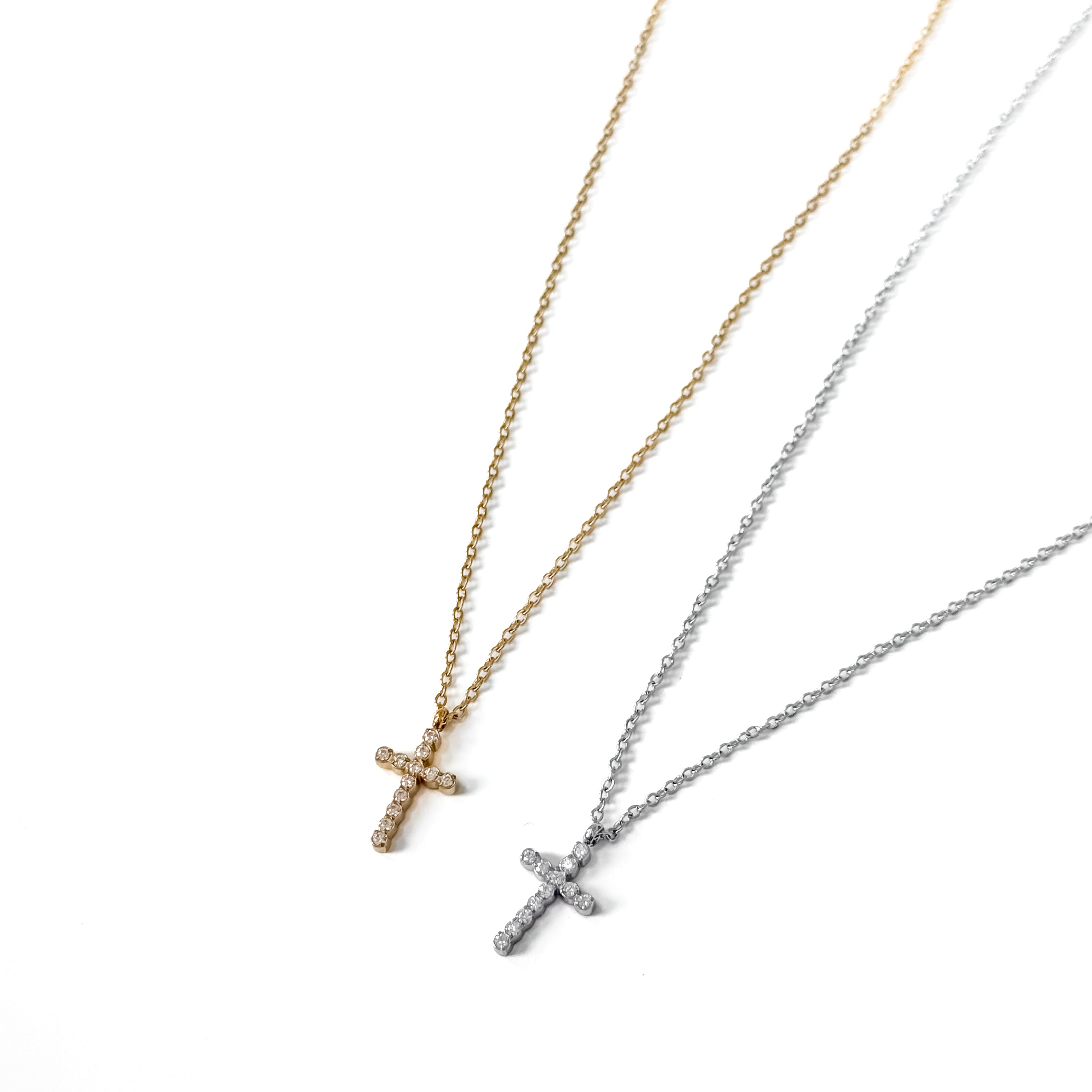 Shiloh Simple Cross Necklace - WATERPROOF